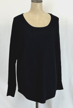 NWT Soya Concept Black Sweater with Button Detail Down Back SZ XL #0421
